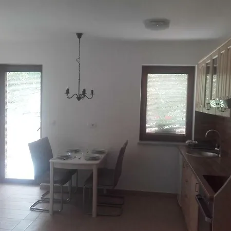 Apartament Simnovi Apartmaji: Holidays-in-nature *